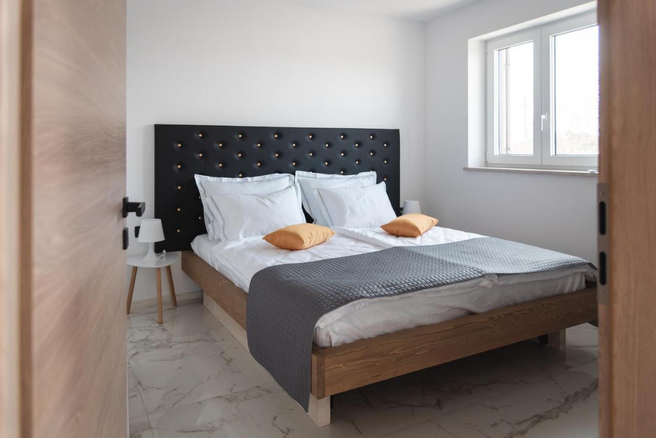 Hisa Kapis With Hot Tube Apartment Koper Exterior foto
